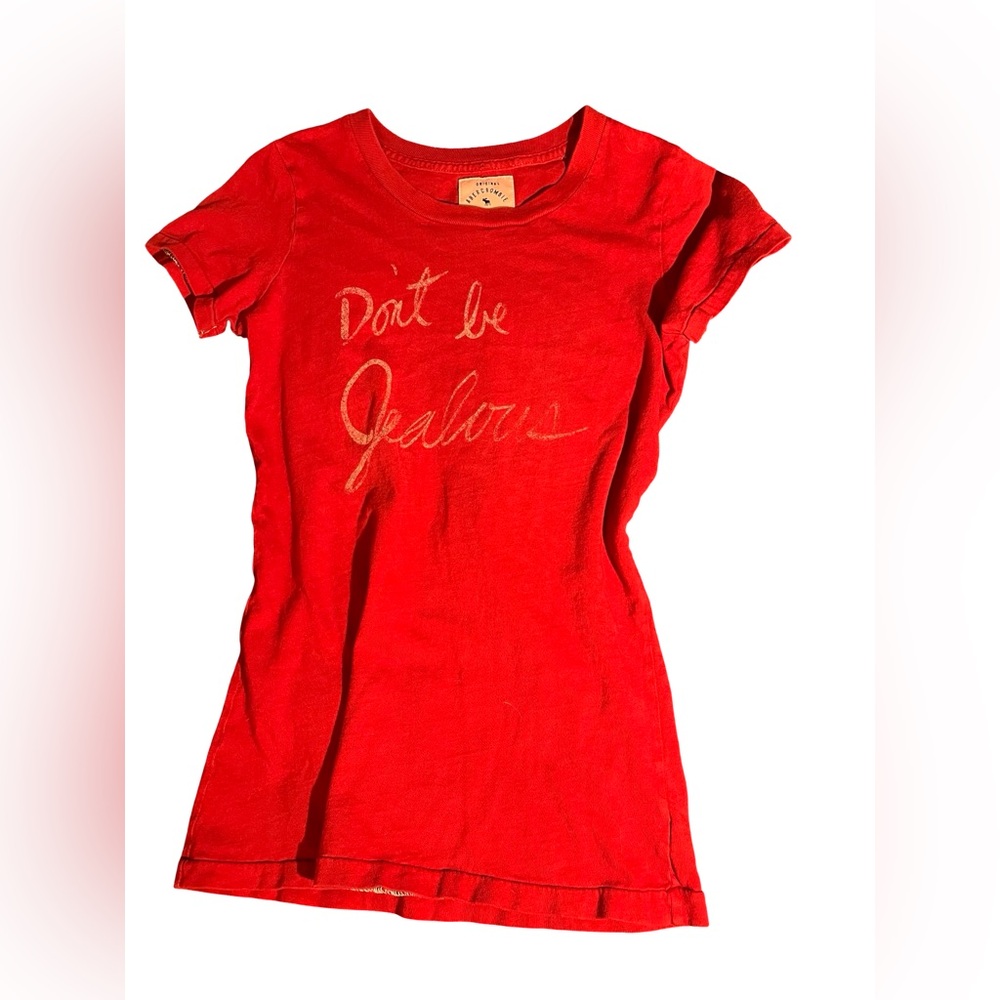 Abercrombie & Fitch Red Baby Tee